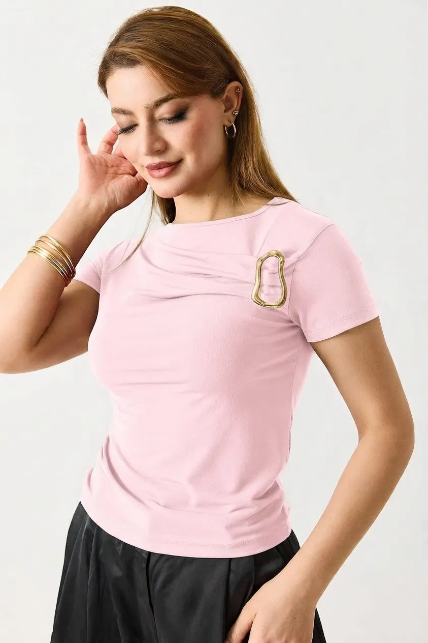 ثلاث إطلالات صيفية متميزة في باك واحد